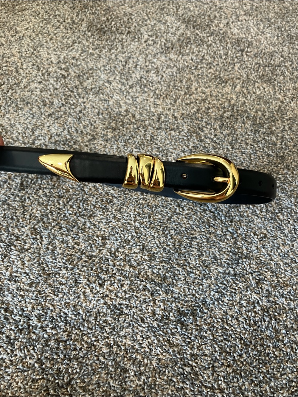 Madewell Black Leather Belt with Gold Hardware - Picture 5 of 5